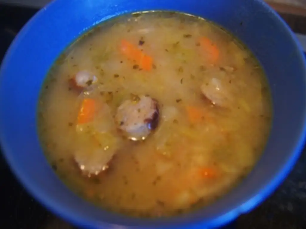 Картофельный суп с нюрнбергскими колбасками