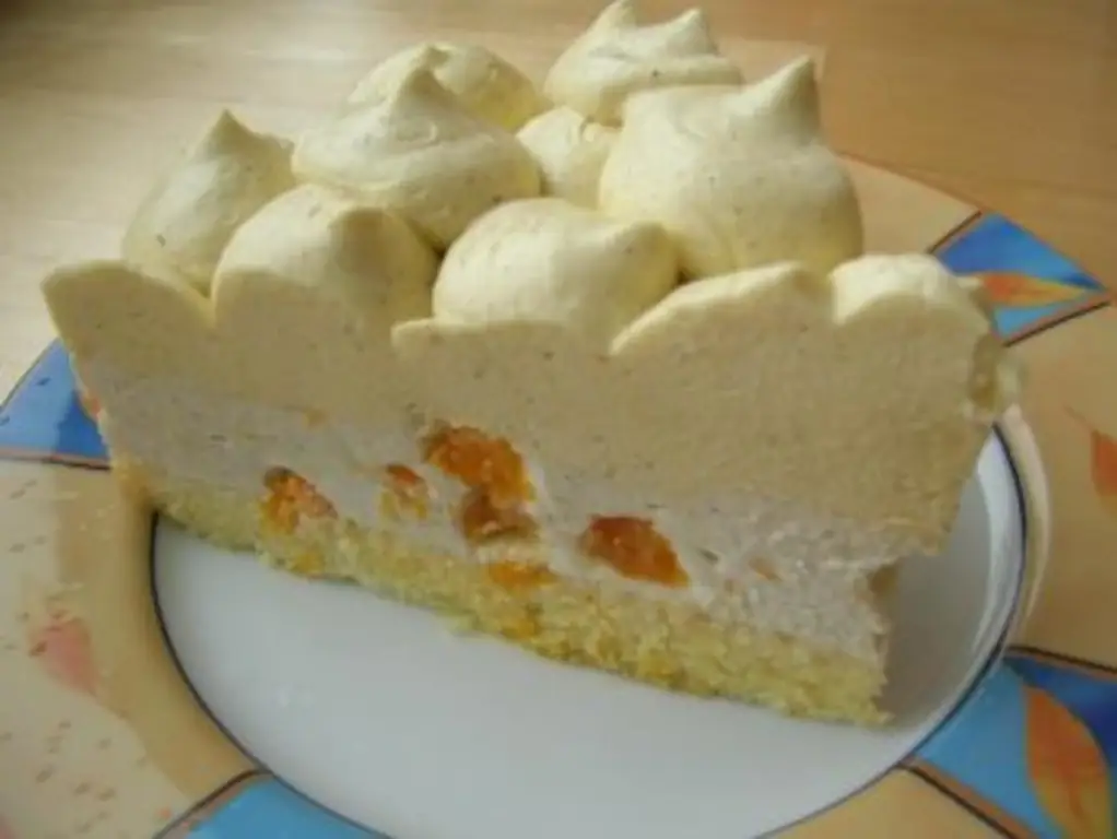 Облачный пирог с яичным белком и желтком