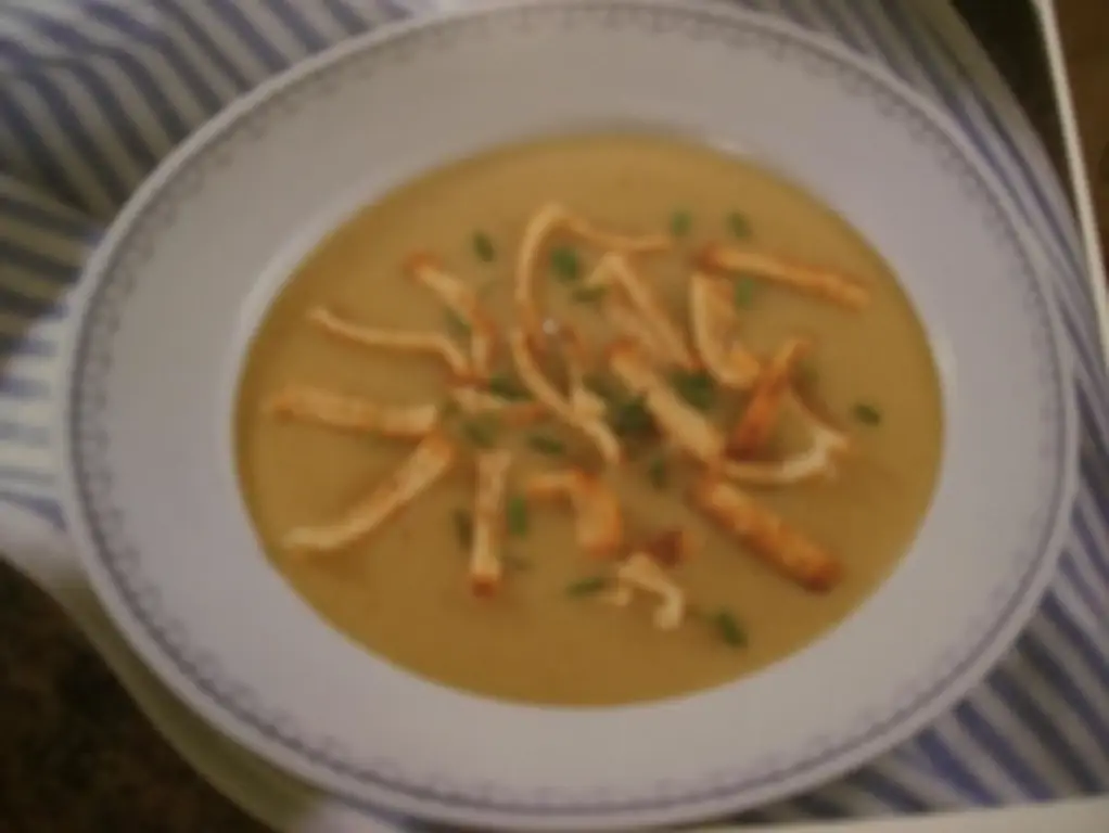Хлебный суп Вкусный суп, когда есть остатки хлеба