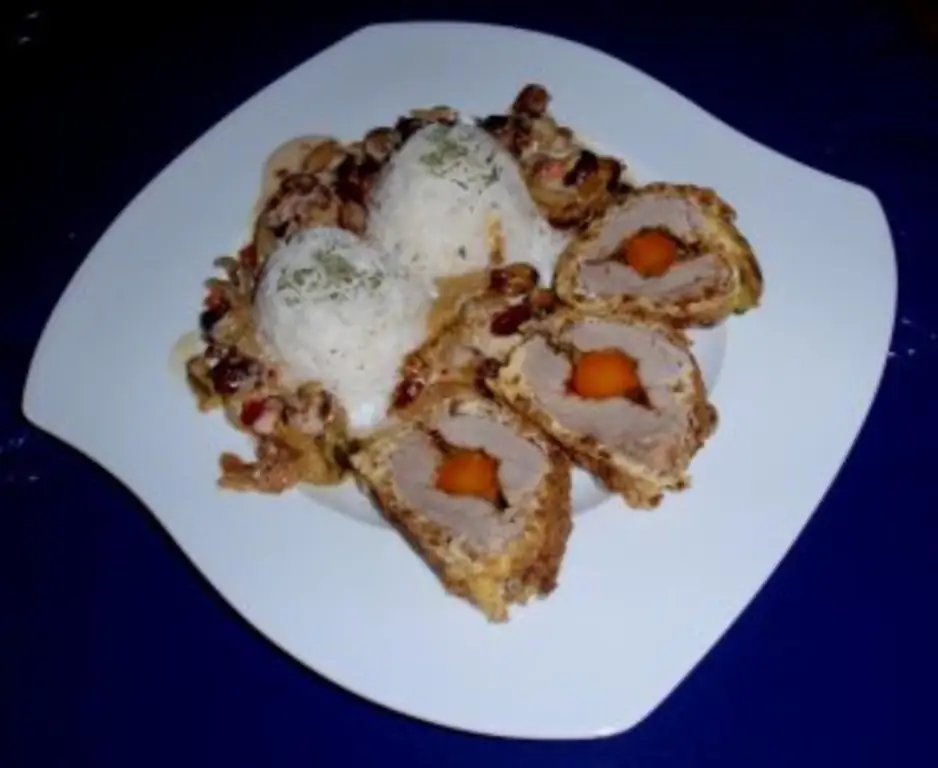 Фаршированное свиное филе с ореховой панировкой и рисом басмати