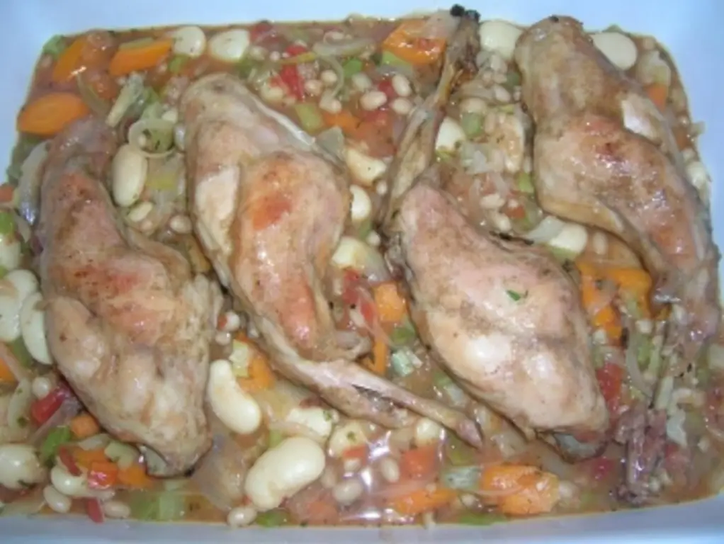 Запеканка с кроличьими ножками (немного трудоемко, но очень-очень вкусно)
