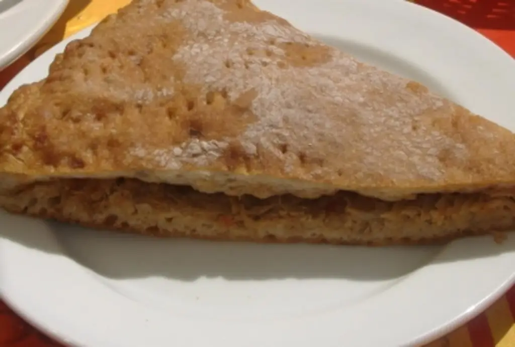 (Галисия) Empanada Gallega de berberechos