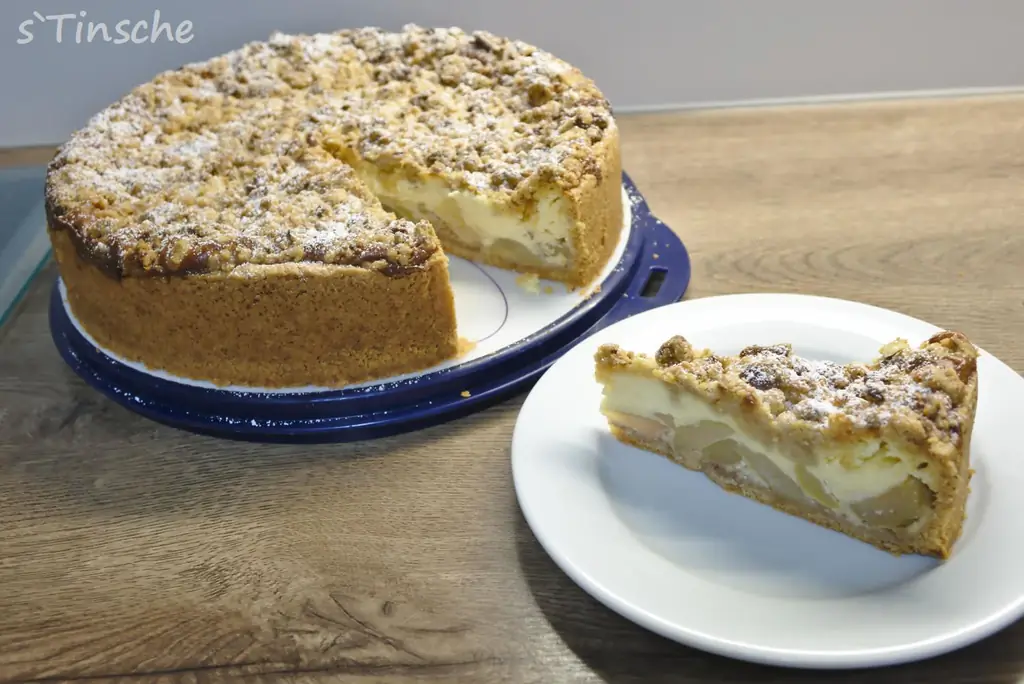 Яблочный пирог с марципановой крошкой & Начинка для пудинга