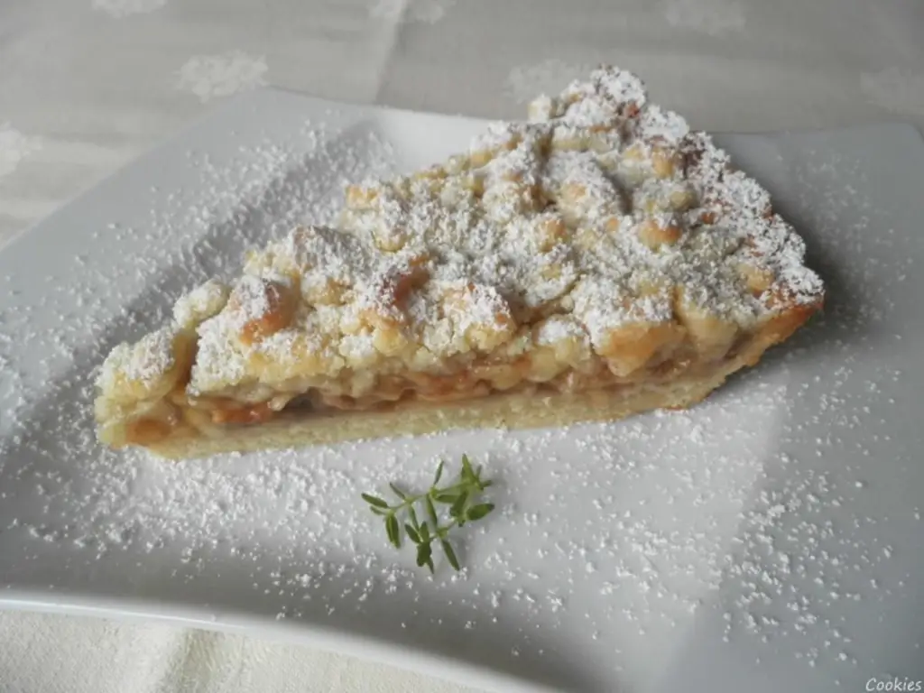 Яблочный тарт с сидром