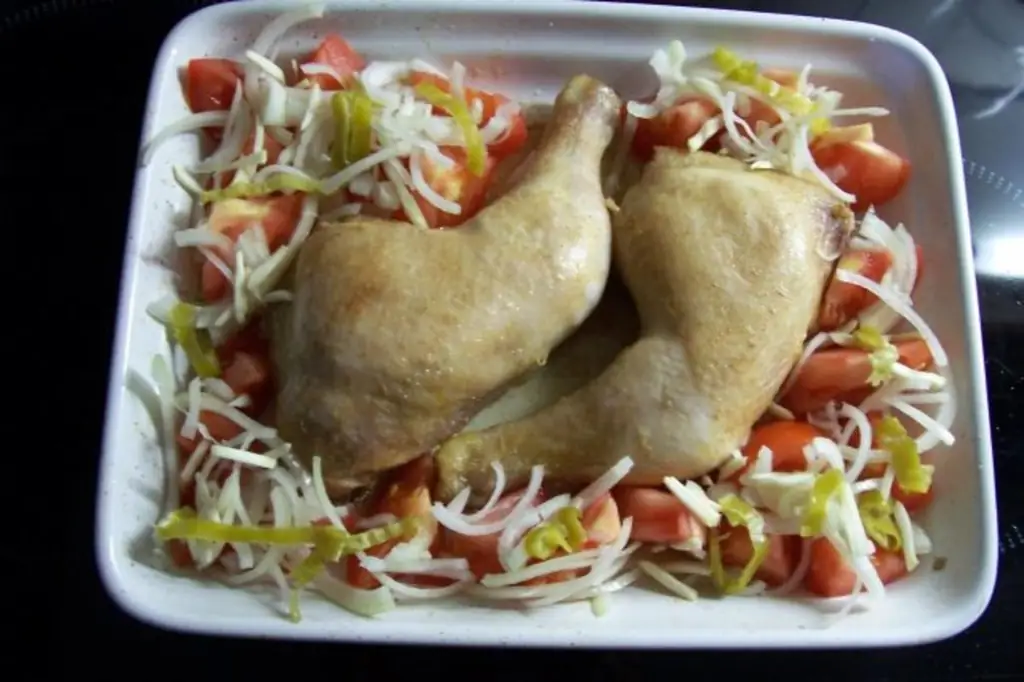 Куриные ножки в томатном гнезде