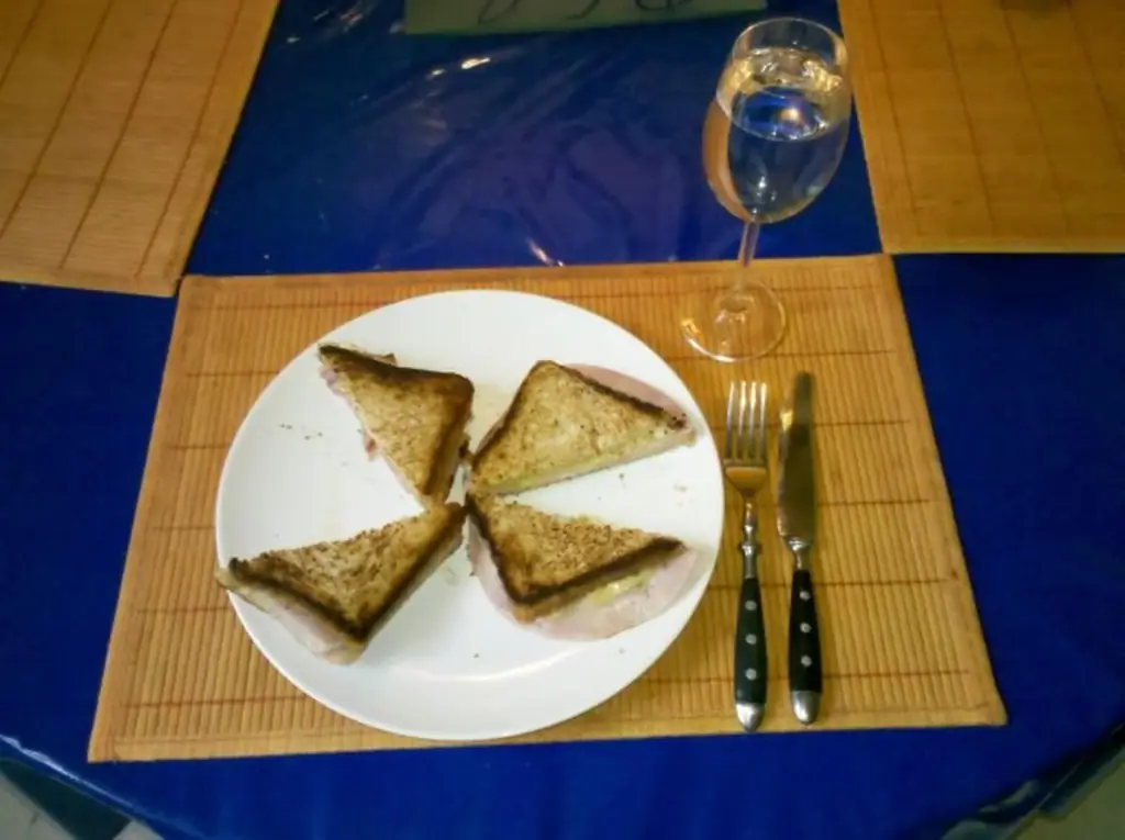 Ужин: Croque Monsieur с разницей