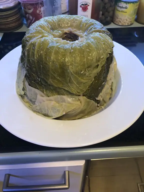 Кольцевой пирог из савойской капусты