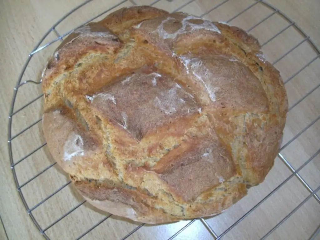 Ржаной хлеб с ржаной мукой и мукой из полбы