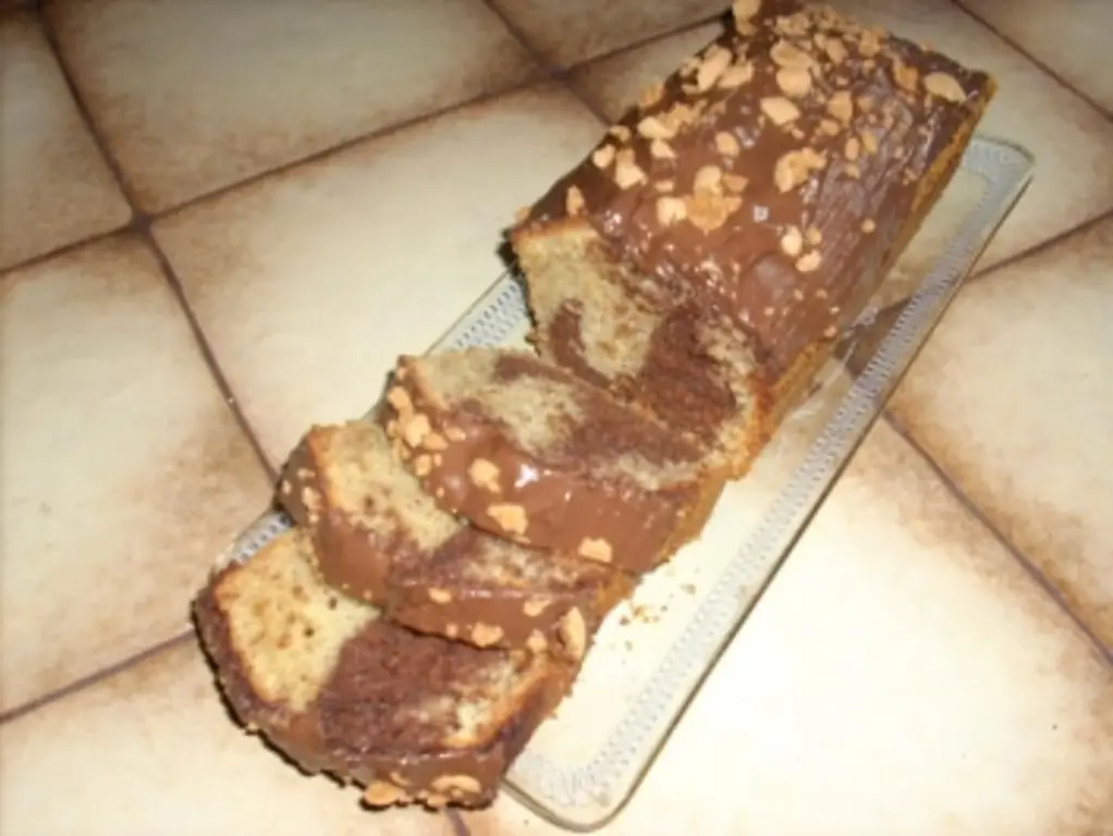 Экзотический мраморный торт с кокосовым молоком