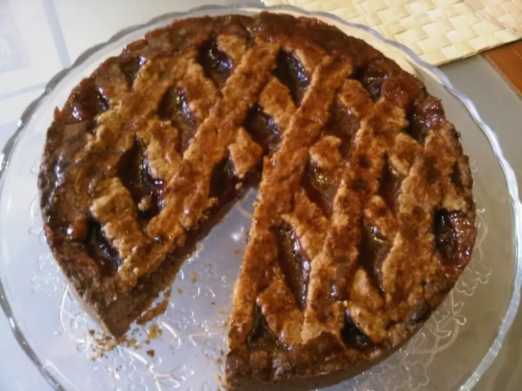 Линцский торт с мягким маслом и яйцами