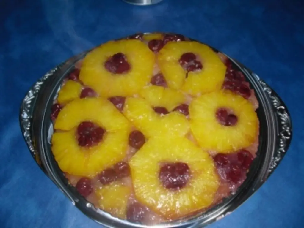 Ананасовый пирог вверх ногами