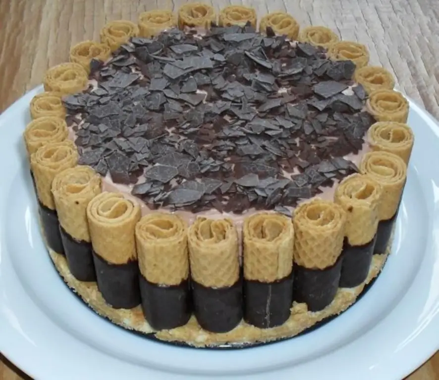 Шарлотка с шоколадом