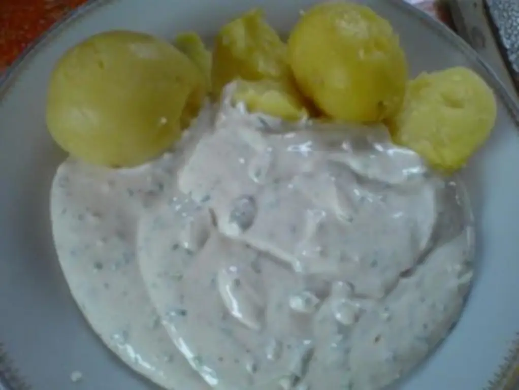 Картофель в кожуре и твороге