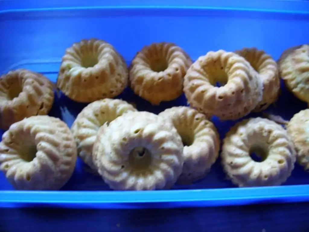 Маленькие пирожные: Mini Gugelhupfe
