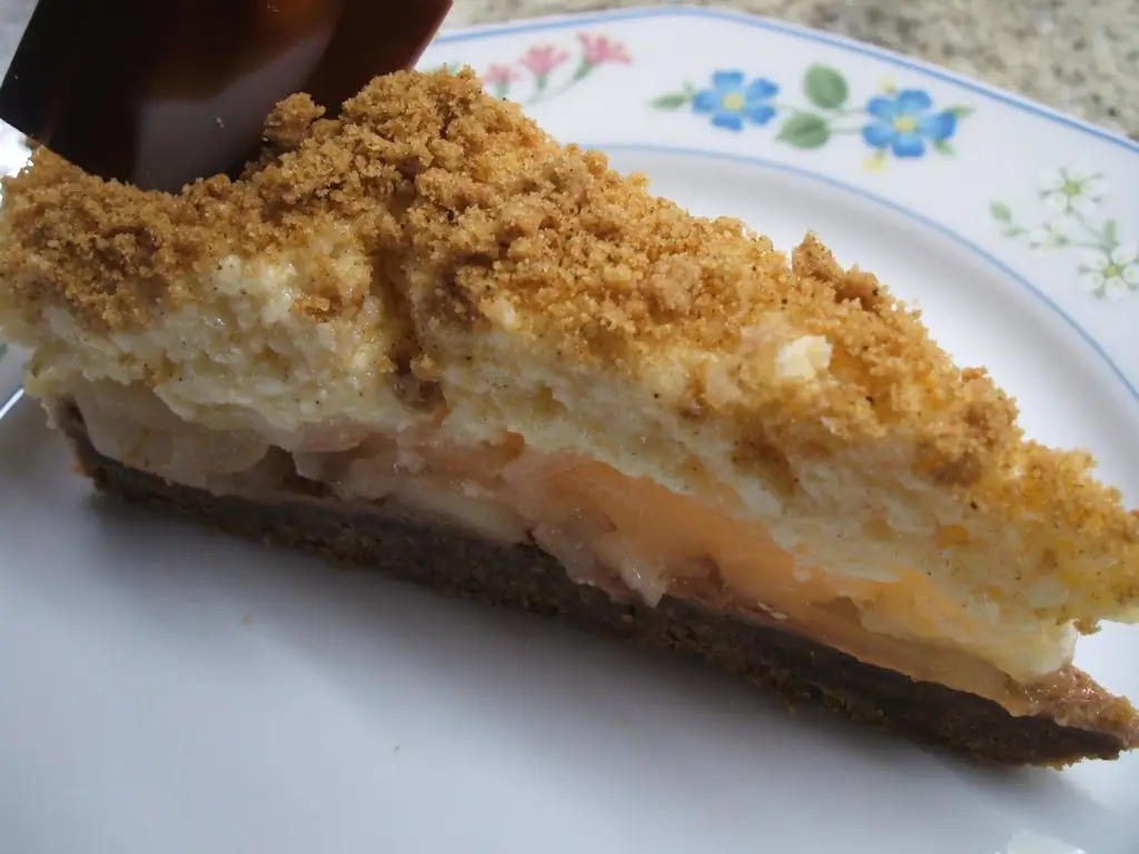 Выпечка: Яблочный тарт с корицей