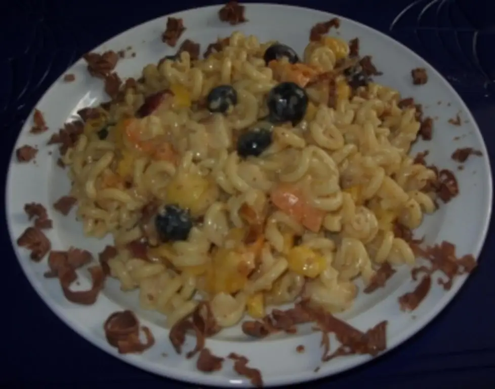 Сладкий салат с макаронами Линды