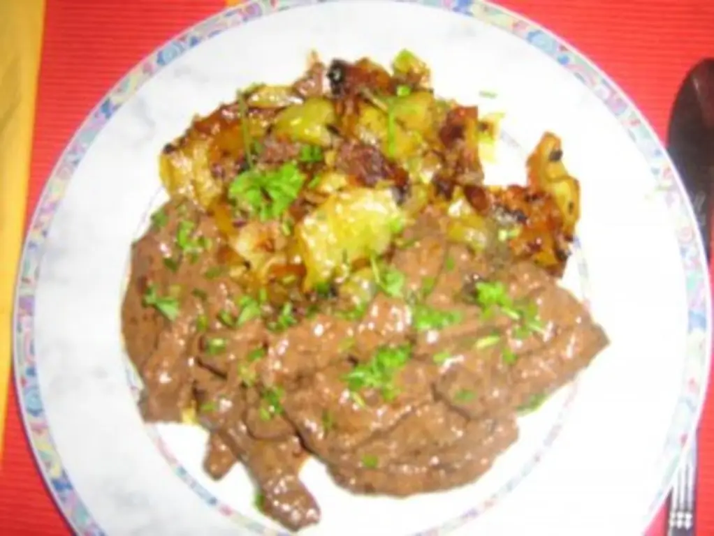 Рёшеле с жареным картофелем (Brägele)