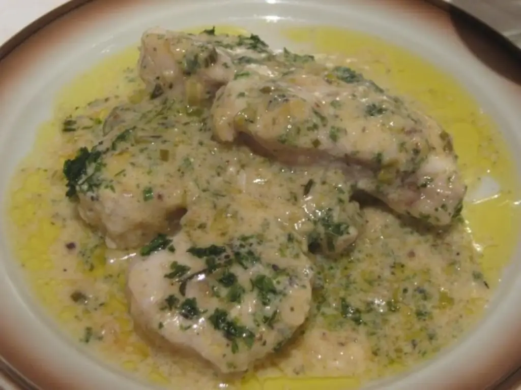 Морской черт с лимонами