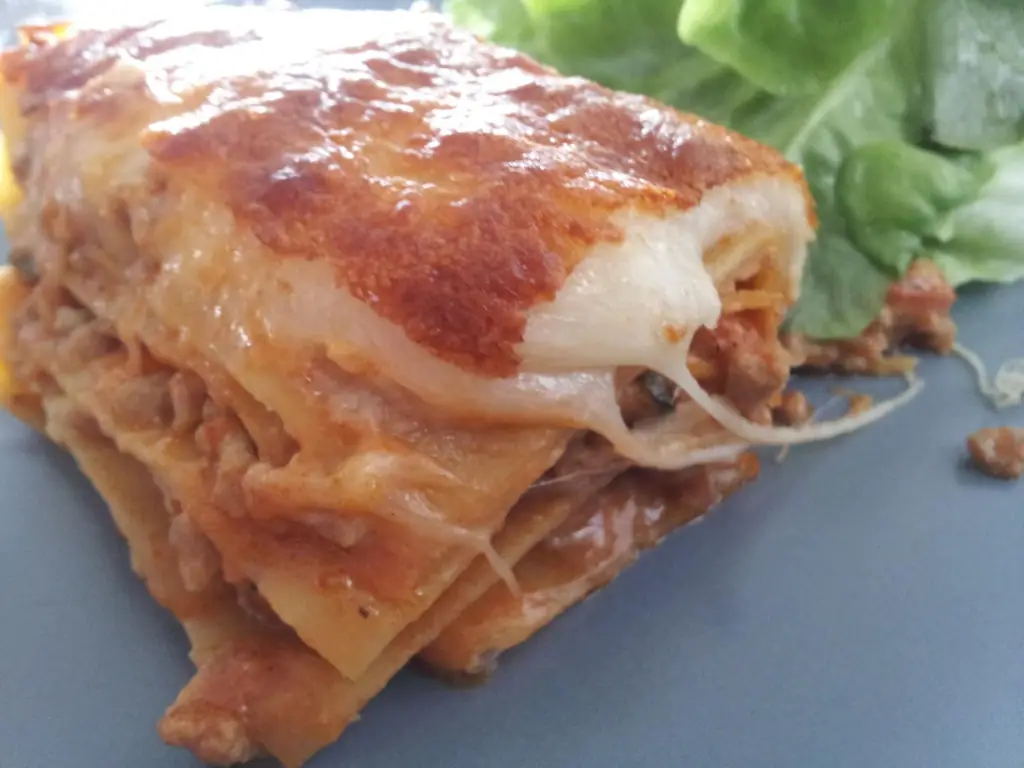 Лазанья болоньезе классико