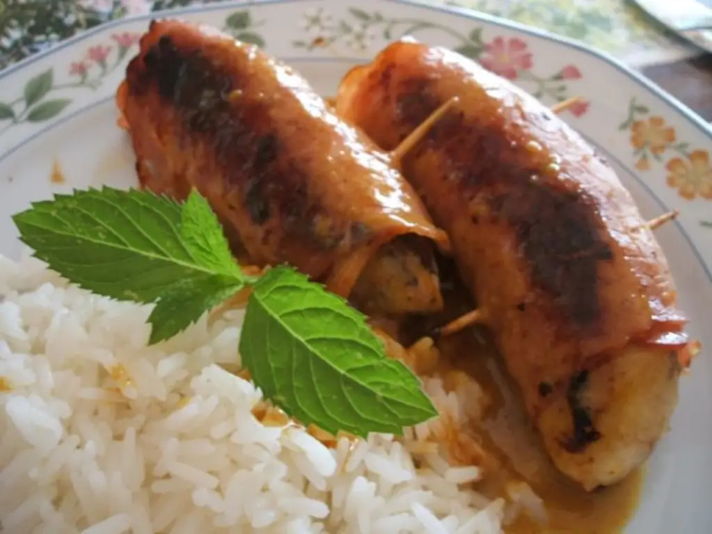 Мясо: Бананы, завернутые в ветчину