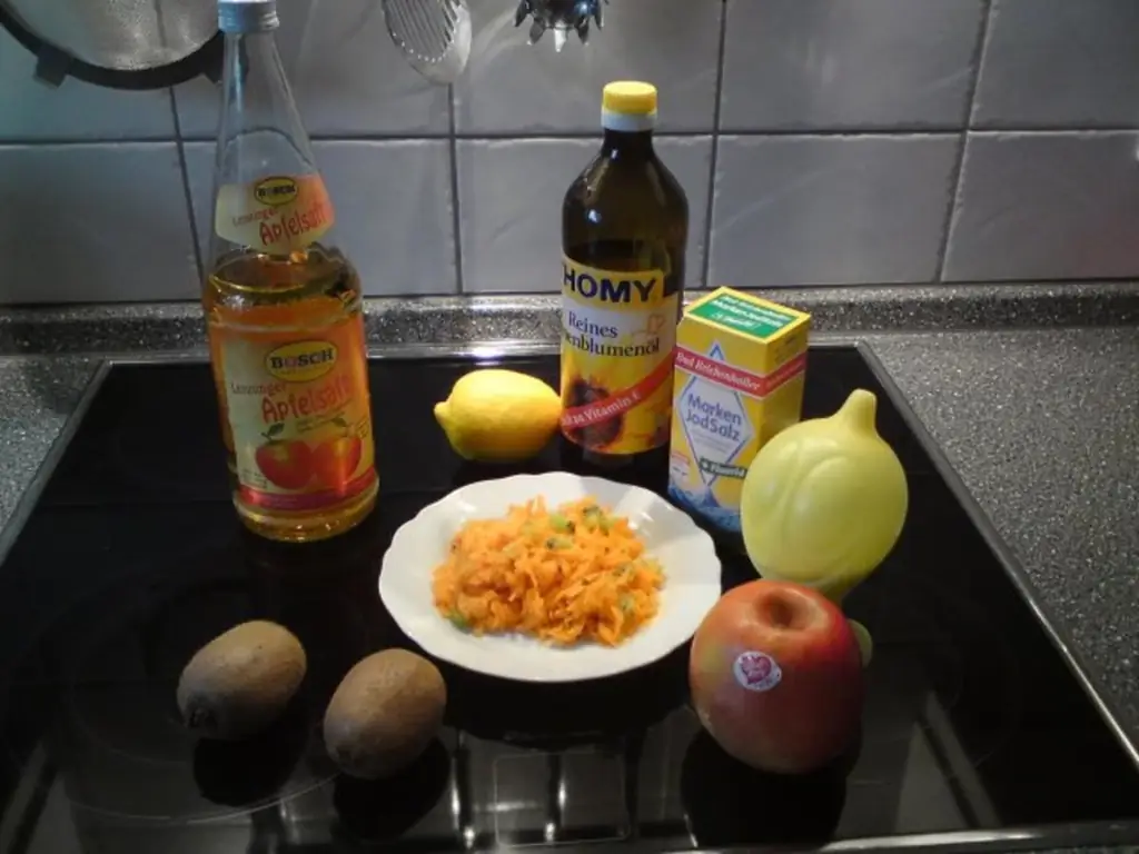 Морковный салат с морковью и лимоном