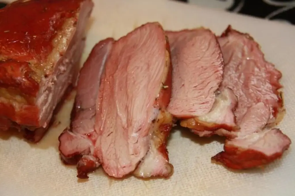Маринованная копченая баранья ножка