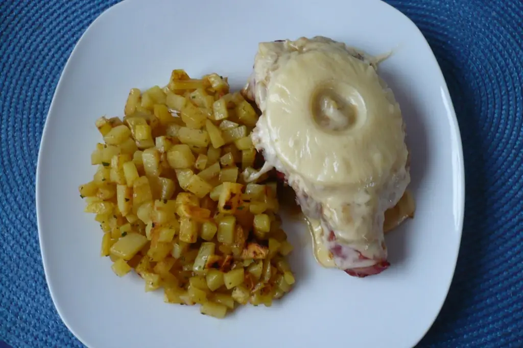Касслер с ананасом