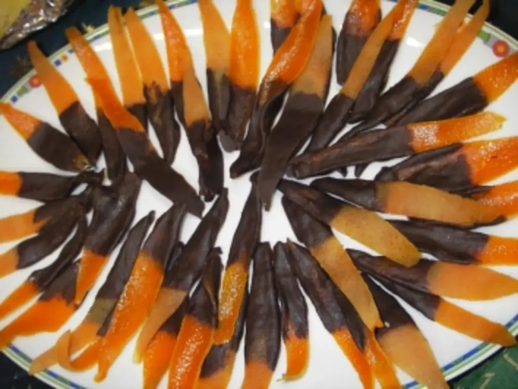 D: Цукаты из апельсиновой корки горячее