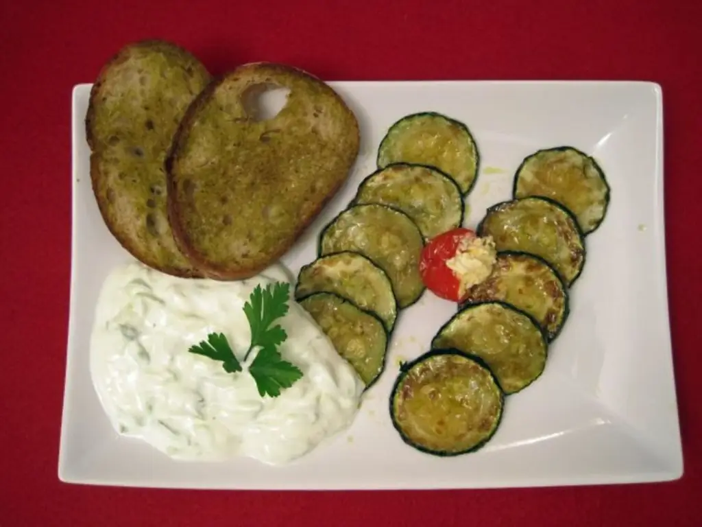 Цуккини и цацики