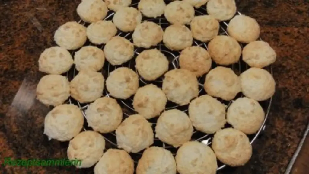Печенье: КОКОСОВЫЕ КОРОНКИ
