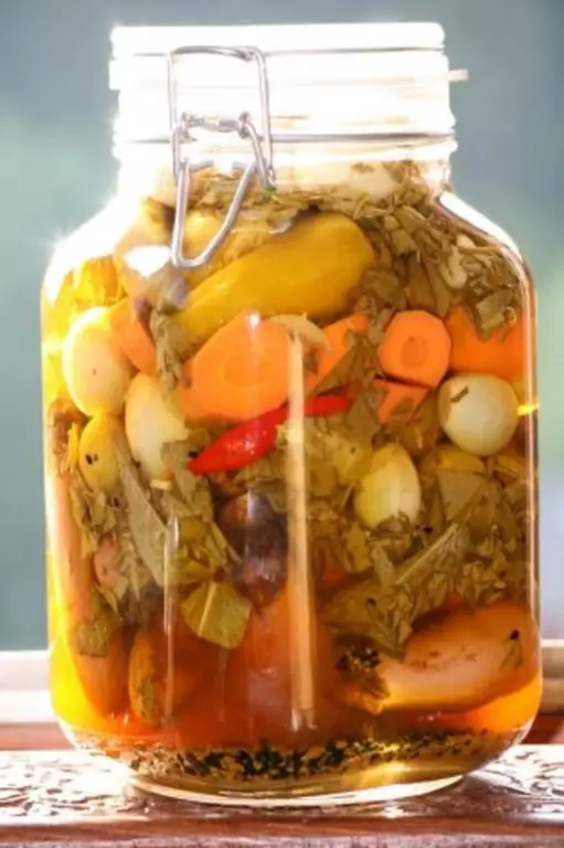 Кислые маринованные овощи (по-персидски)