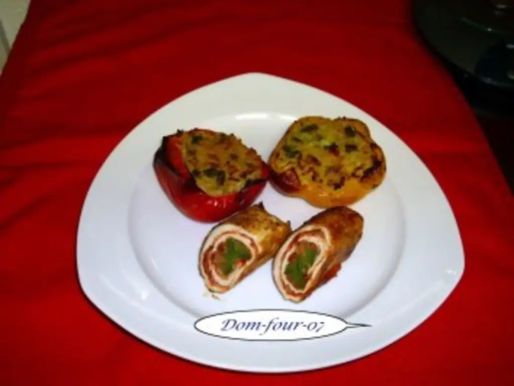 Фаршированный перец с рулетом из куриной грудки