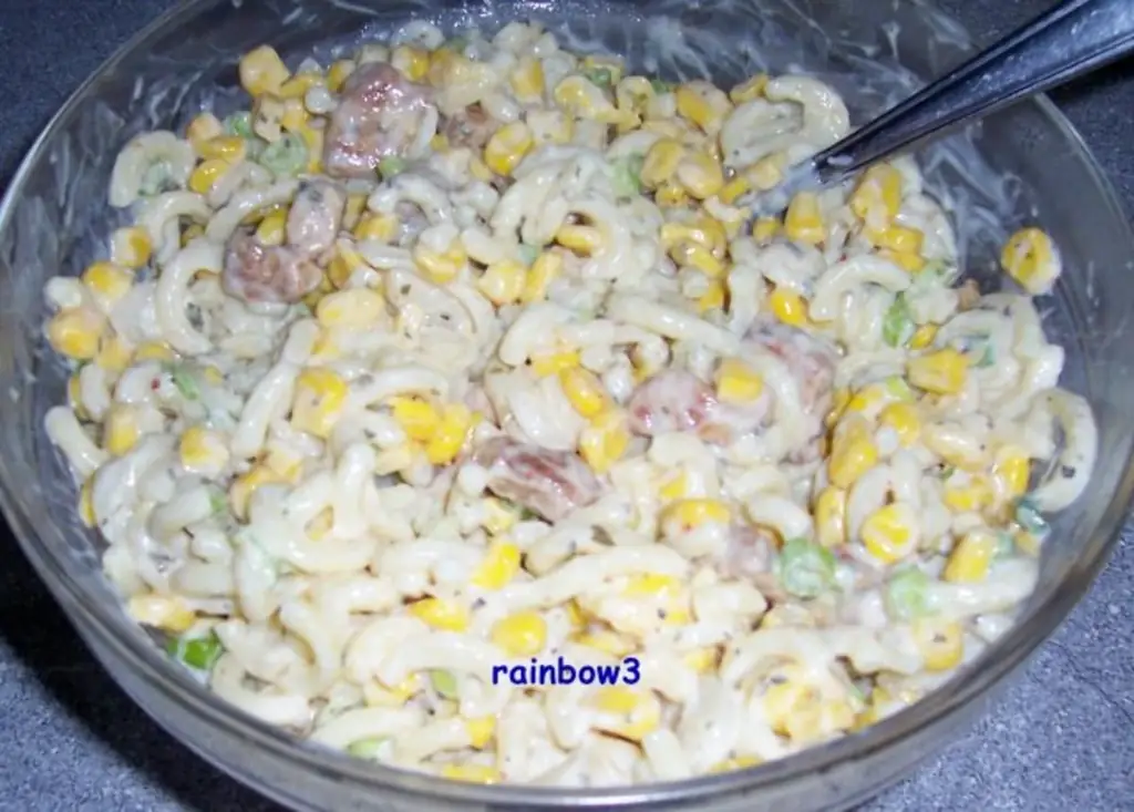 Салат: салат из макарон с мясом