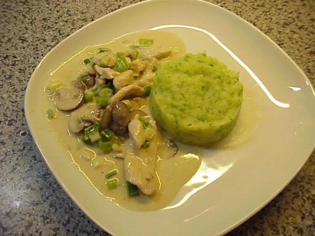 Куриные стрипсы с зеленью