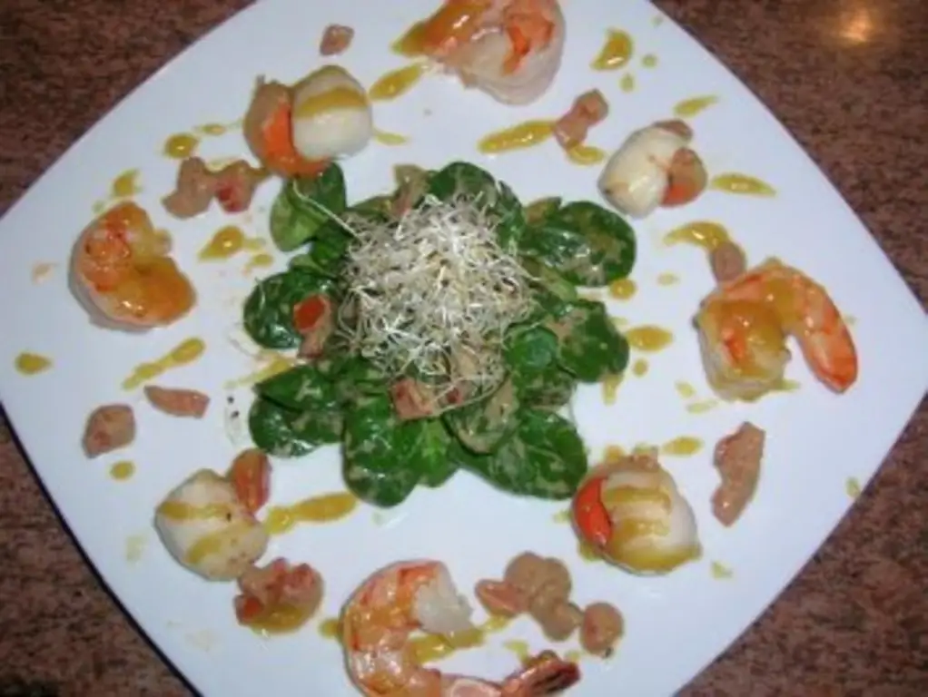 Гребешки и креветки с мёдом