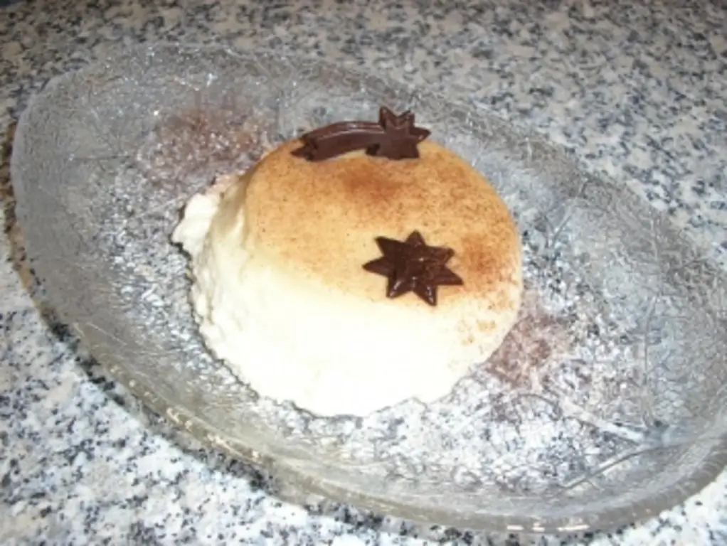 Белый крем с корицей