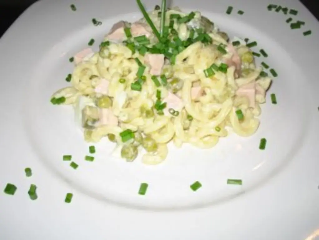 Салат с макаронами алла Биби