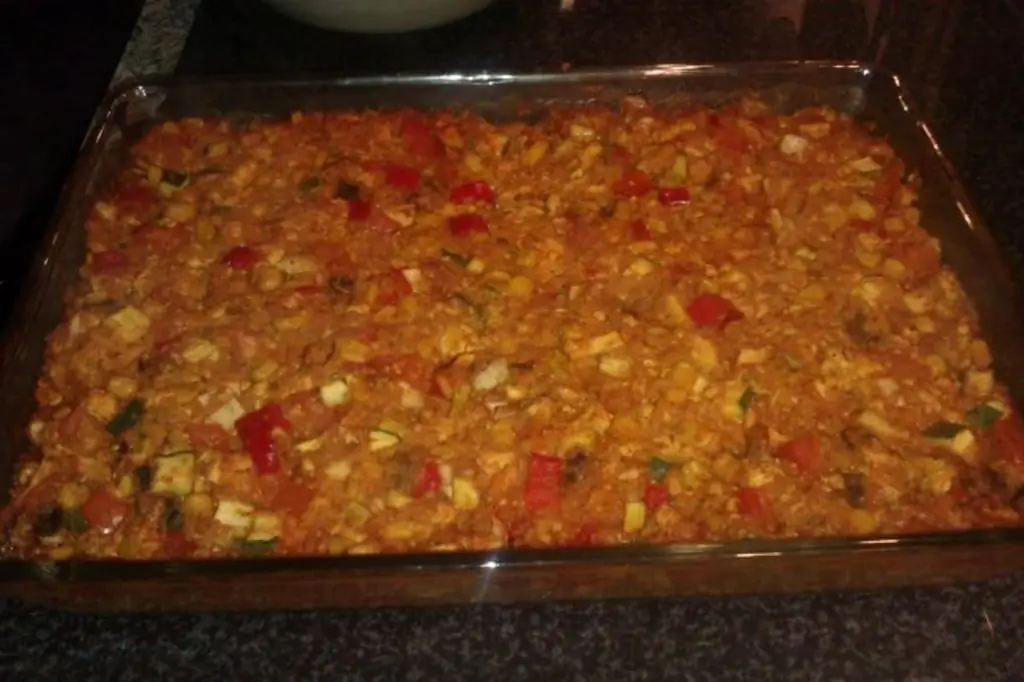 Запеканка из булгура с овощами и тофу