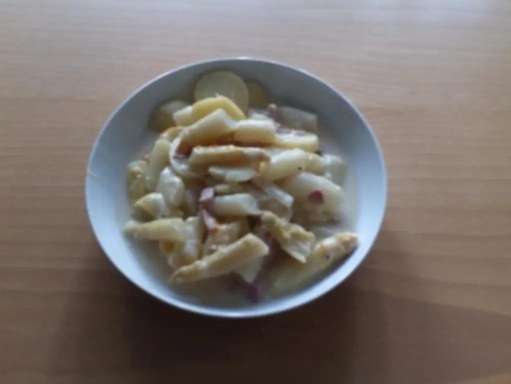 Запеканка из спаржи с картофелем и спаржей