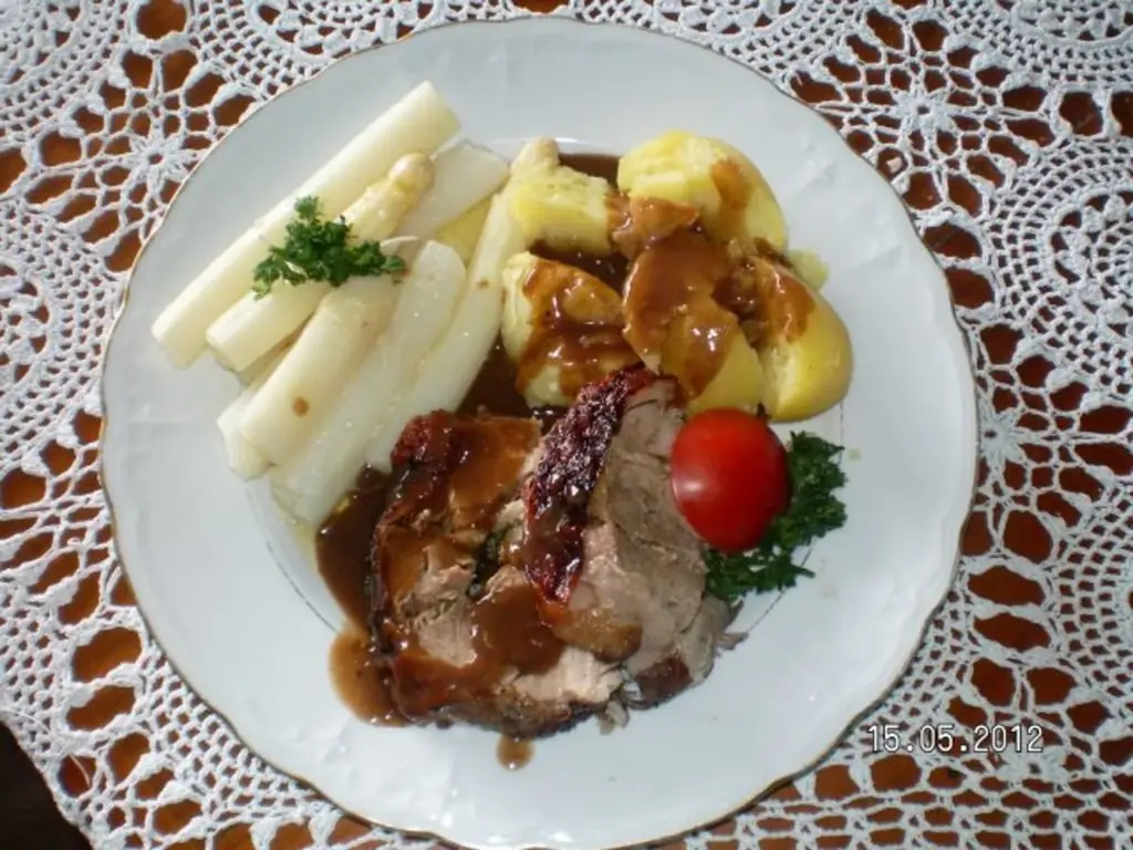 Спаржа с ножкой индейки