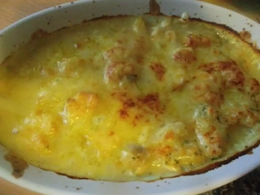 Гратен из спаржи с грибами и куриной грудкой