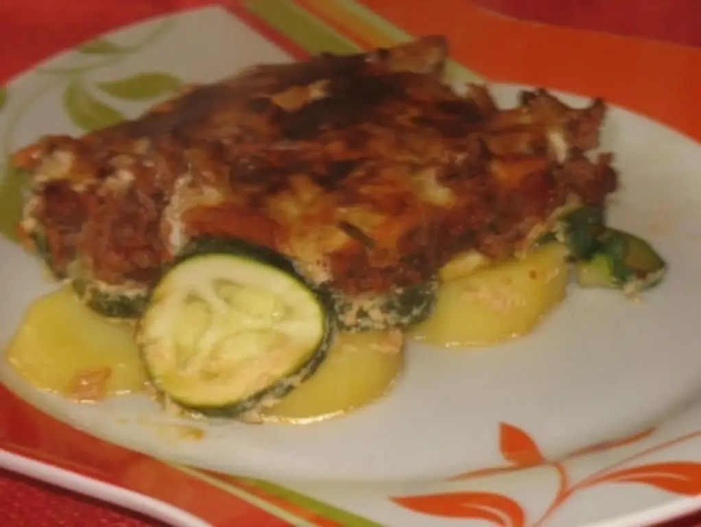 Мусака по-турецки с цукини