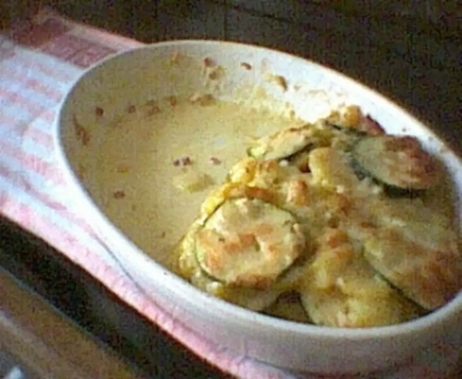 Запеканка с тыквой, картофелем и кабачками