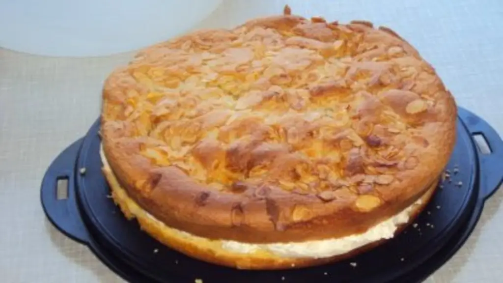 Укус пчелы с яйцами и сахаром