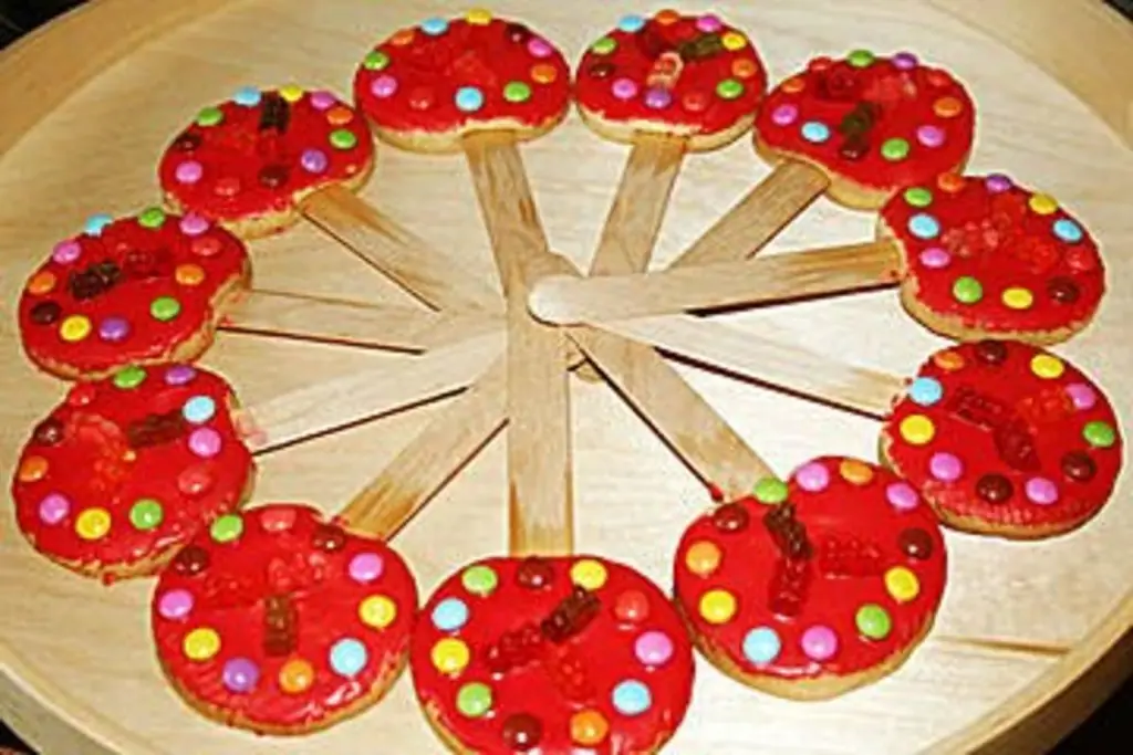 Cookie Lollies Очень милый вариант: