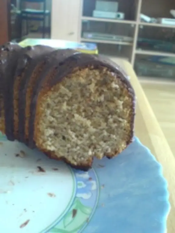 Ореховый пирог с маслом или маргарином и сахаром