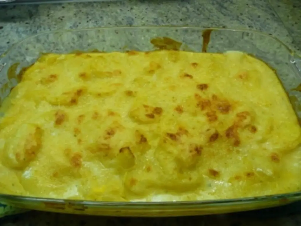 Запеченный картофель бешамель