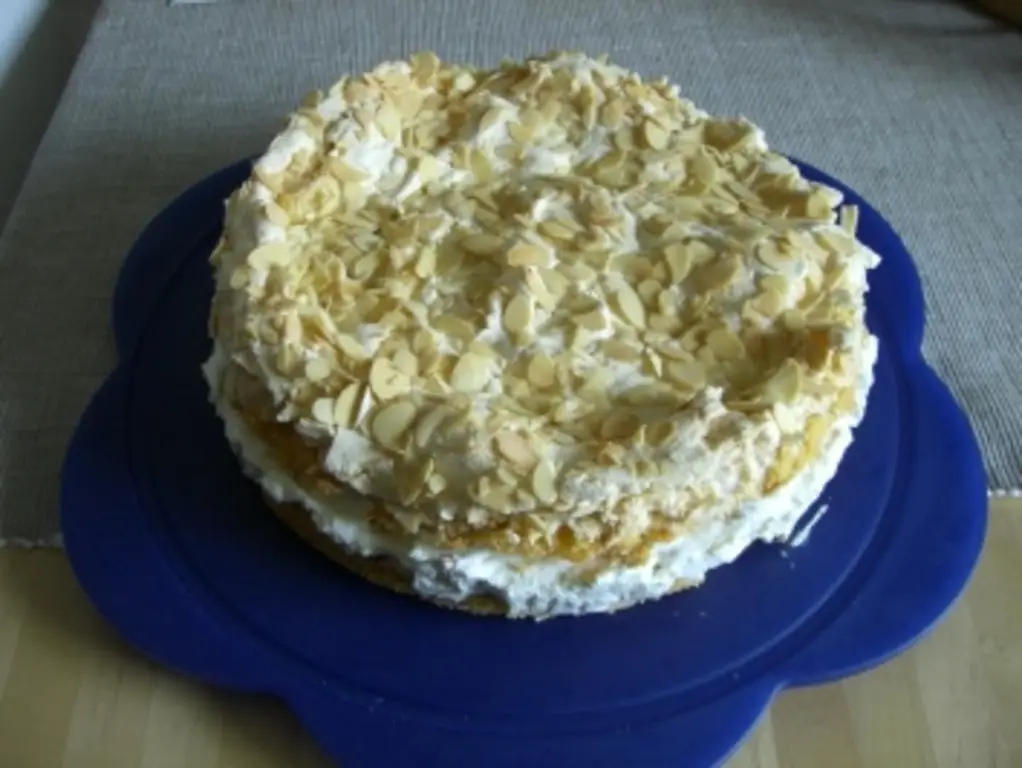 Торт для бассейна с маргарином и сахаром