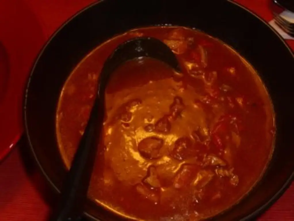 Мясные блюда: гуляш из медвежьей кухни