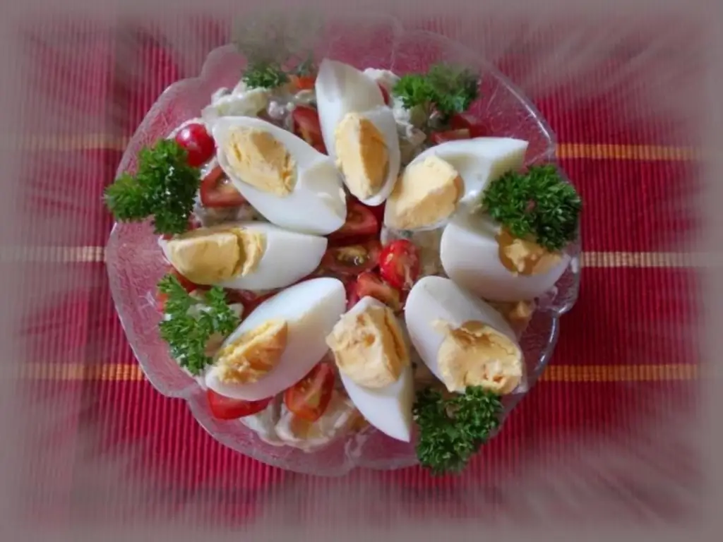 Сытный картофельный салат со свежим огурцом